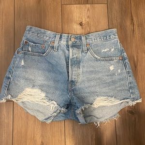 levi 501 shorts